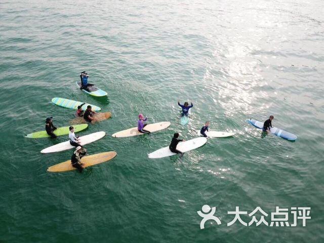 带帽男孩大冒险